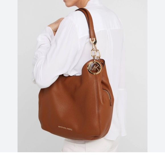 Gently used Michael Kors Lillie Large Pebbled Leather Shoulder Bag - Brown - Picture 1 of 16